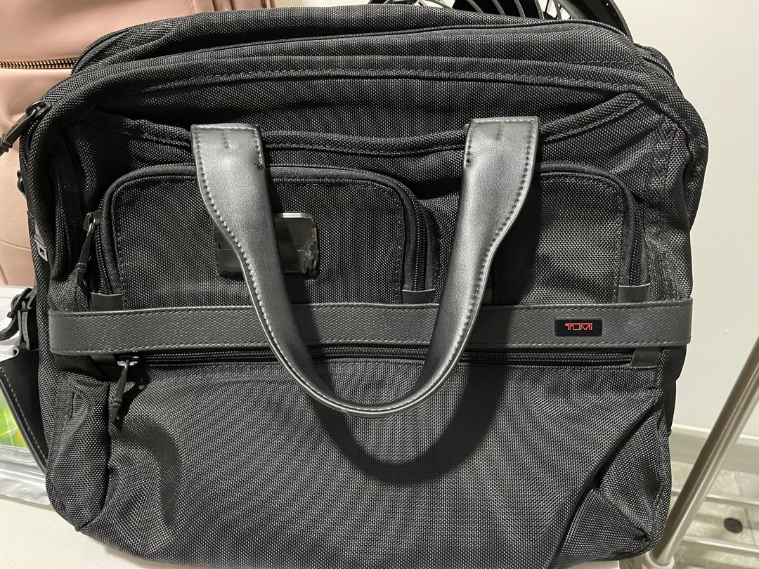 Tumi handheld briefcase / laptop bag, Men's Fashion, Bags, Briefcases