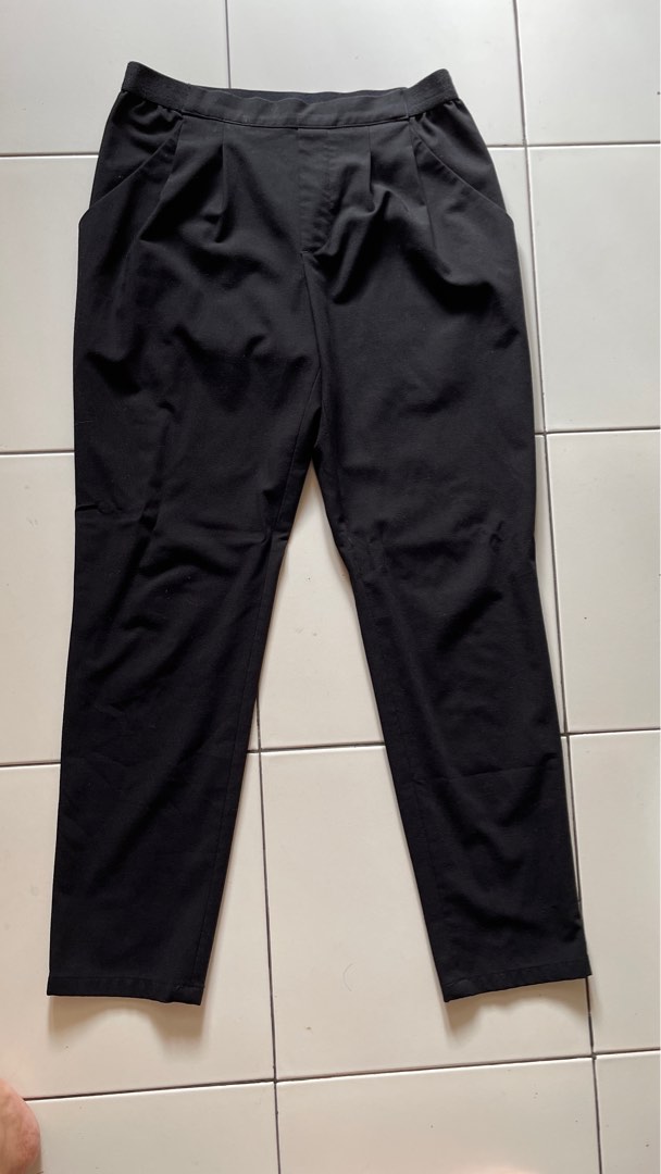 uniqlo ezy ankle pants on Carousell