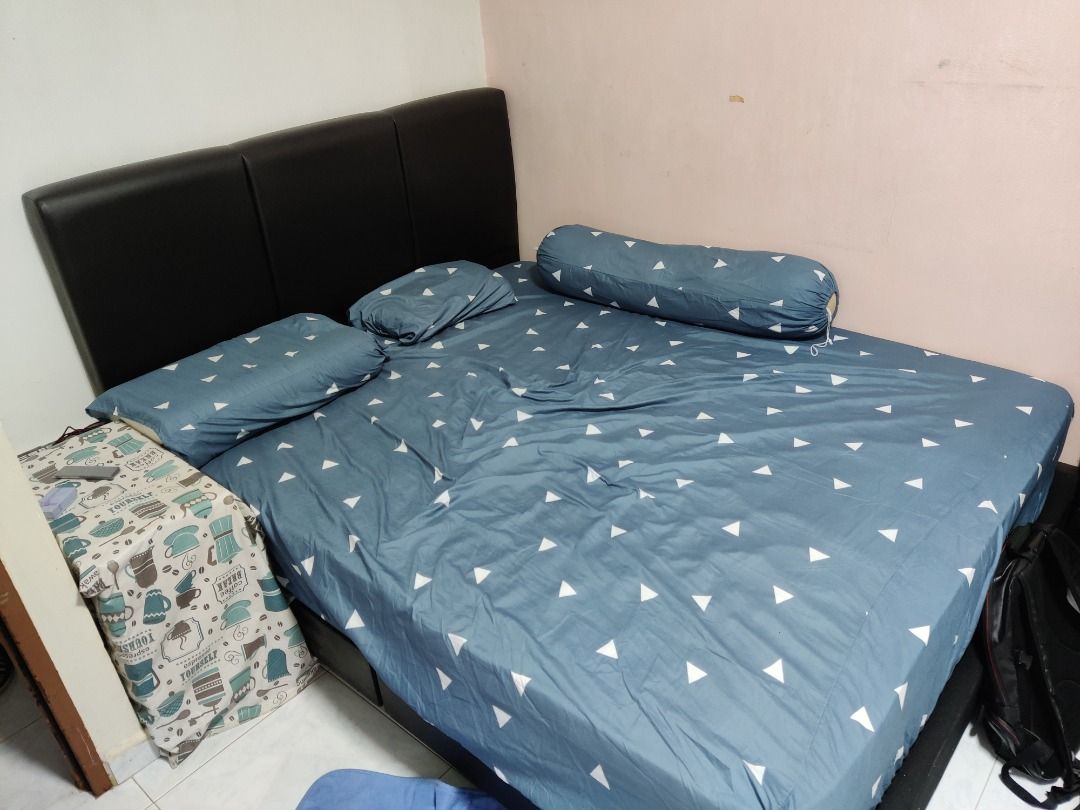 Used Furniture for Sell Bed Frame, Mattresses, Table, Sofa, Furniture