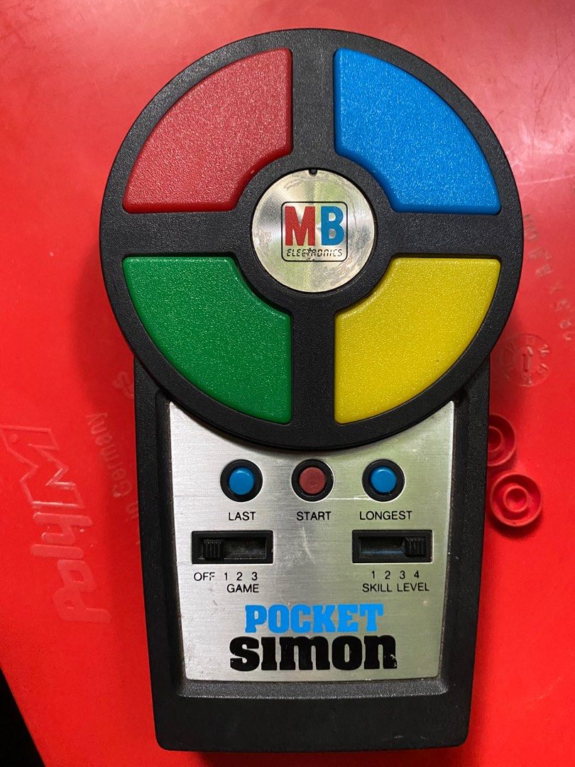Vintage Milton Bradley 1989 Electronic Game Pocket Simon On Carousell vintage-milton-bradley-1989-electronic-game-pocket-simon-on-carousell