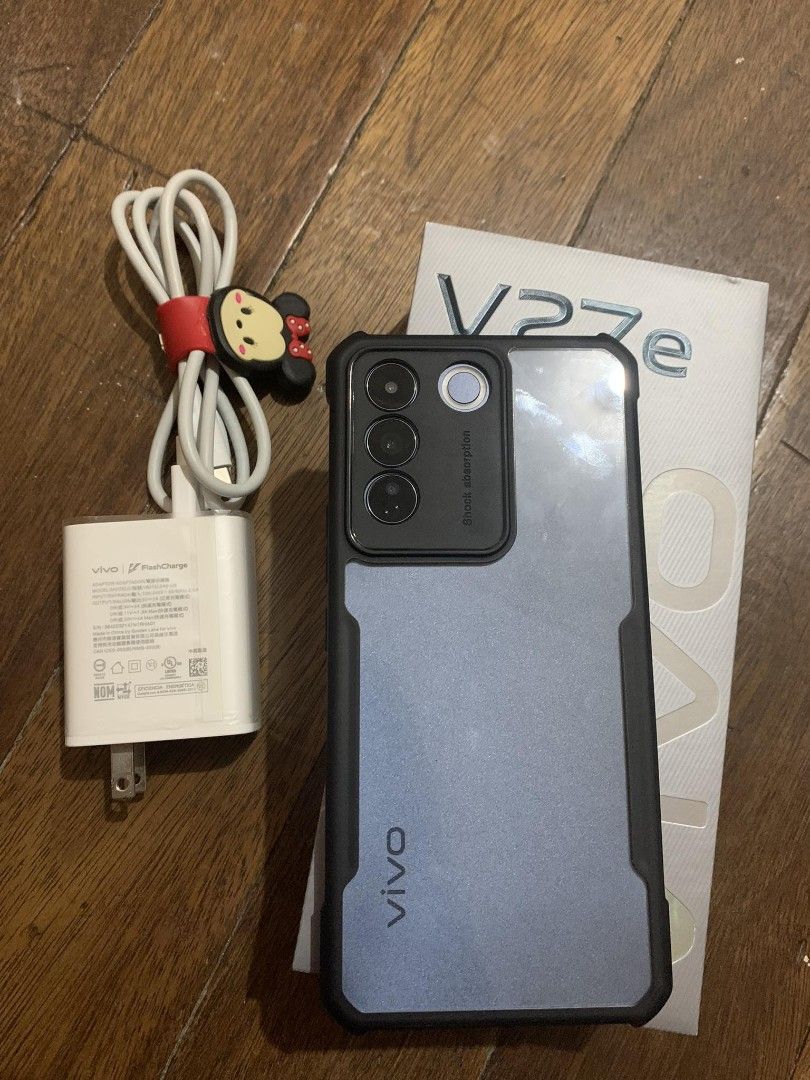 Vivo v27e (Category: Vivo) located in Pasay City. Submitted by razzelejulien (Listing ID 1232793622, Image 2). Description: 1 month old. complete package.
