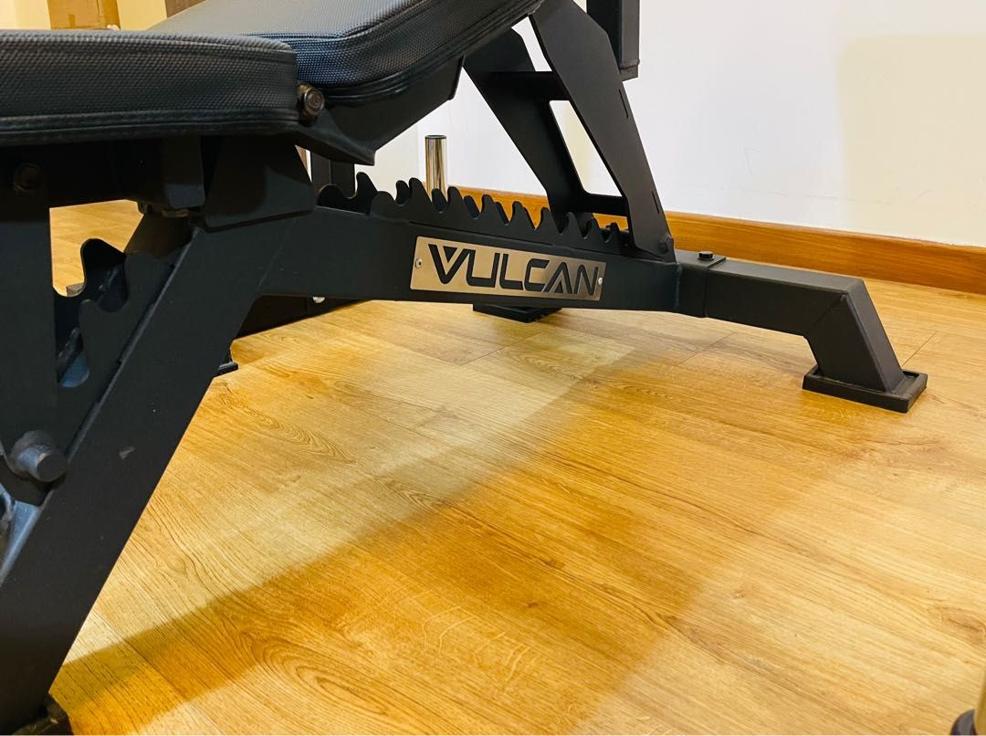 VULCAN Adjustable bench heavy duty, Sports Equipment, Exercise