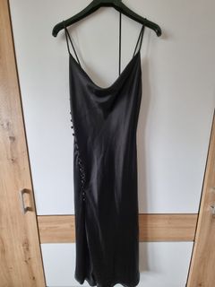 (Category: ) located in . Submitted by emilyagner (Listing ID 1232761058, Image 1). Description: .