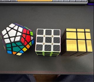3x Rubiks Cube
