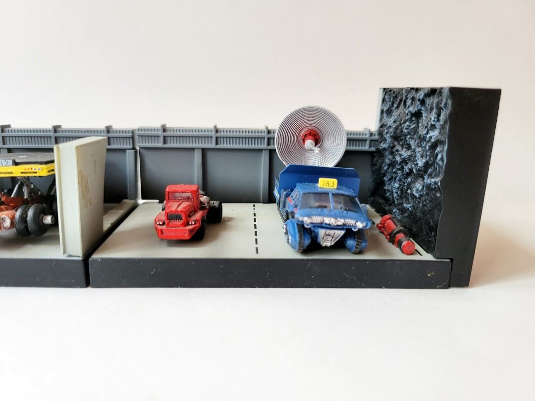 雷鳥基地模型Konami Classic Thunderbirds The Pod Vehicles vol