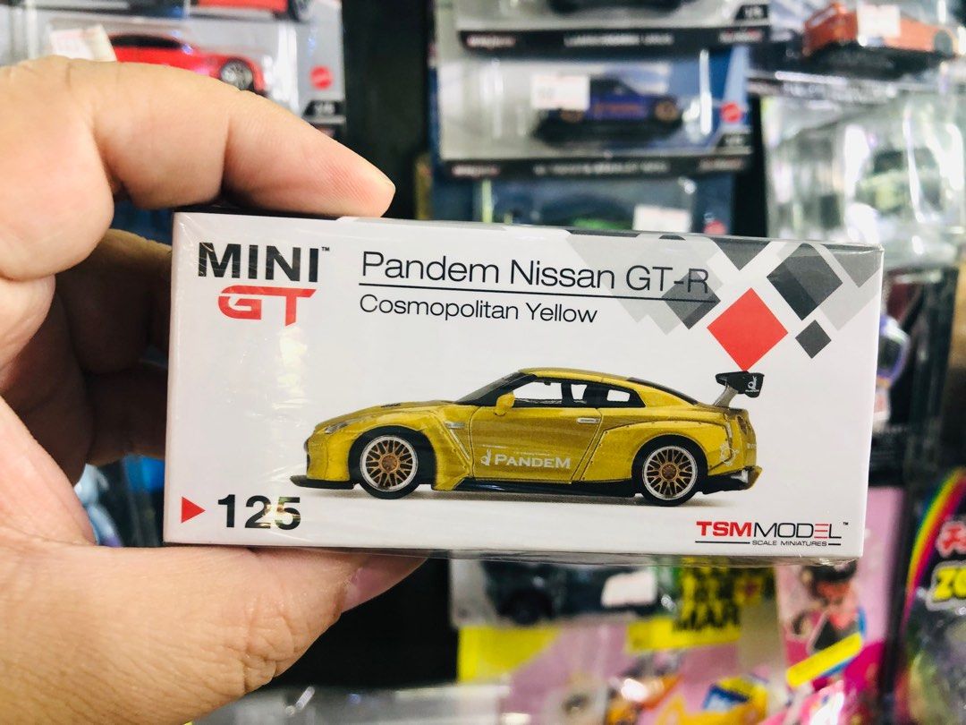 現貨MINI GT 125 Nissan GT-R R35 GT Wing Cosmopolitan Yellow LHD MINIGT mijo,  其他, 其他- Carousell