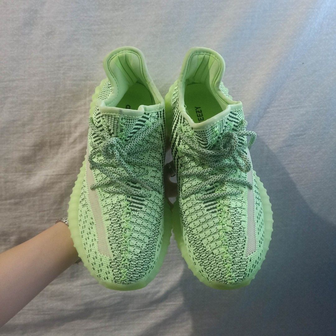 Adidas yeezy deals neon