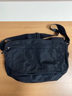 （分類：）位於 。 由 s_ho. 提交（商品編號 1229667628，圖片 1）。簡介： 。