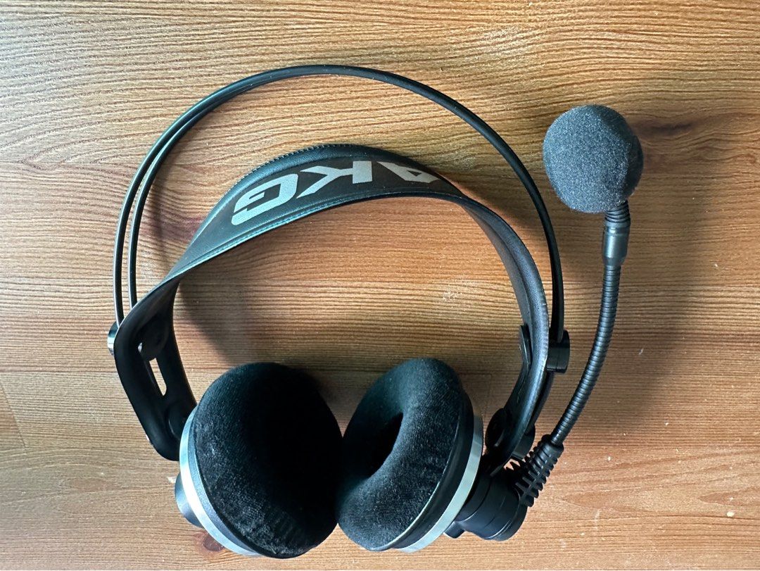 AKG HSC171 on ear studio Headset with condenser microphone