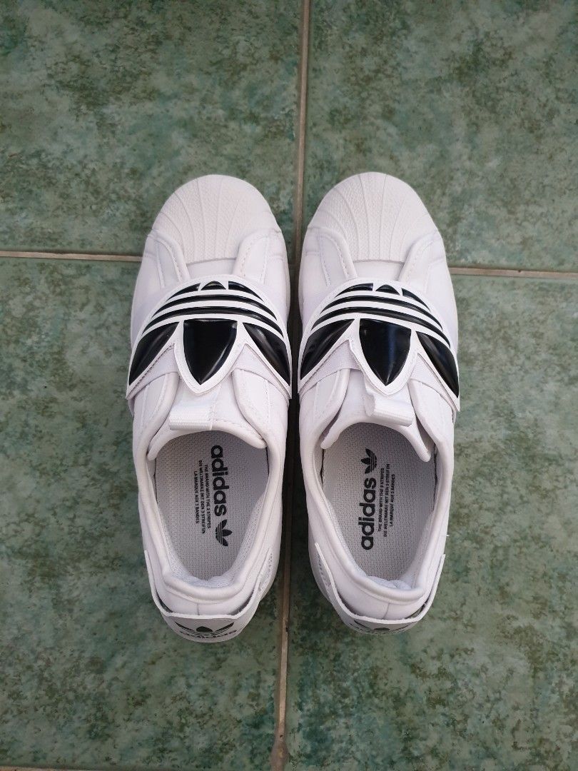 Adidas ac8581 on sale