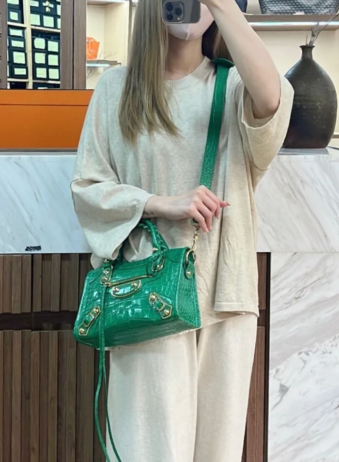 Balenciaga city mini size sales