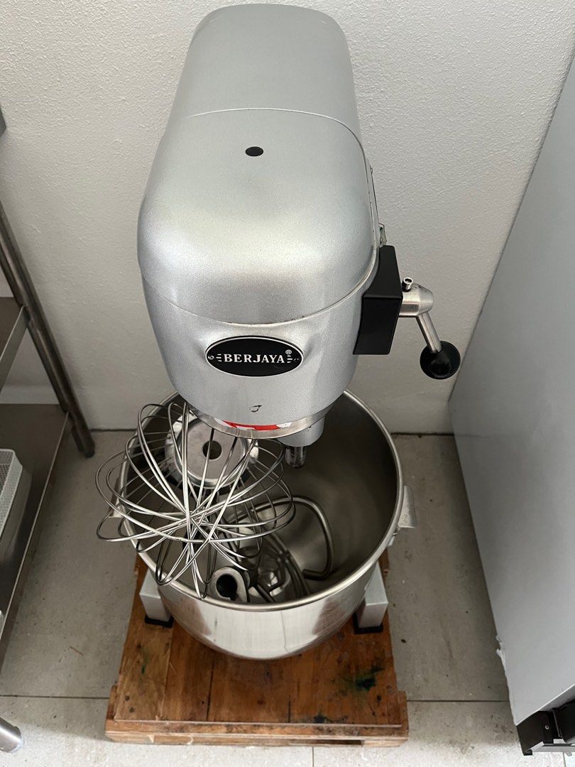 Berjaya Bakery Mixer, TV & Home Appliances, Kitchen Appliances, Hand