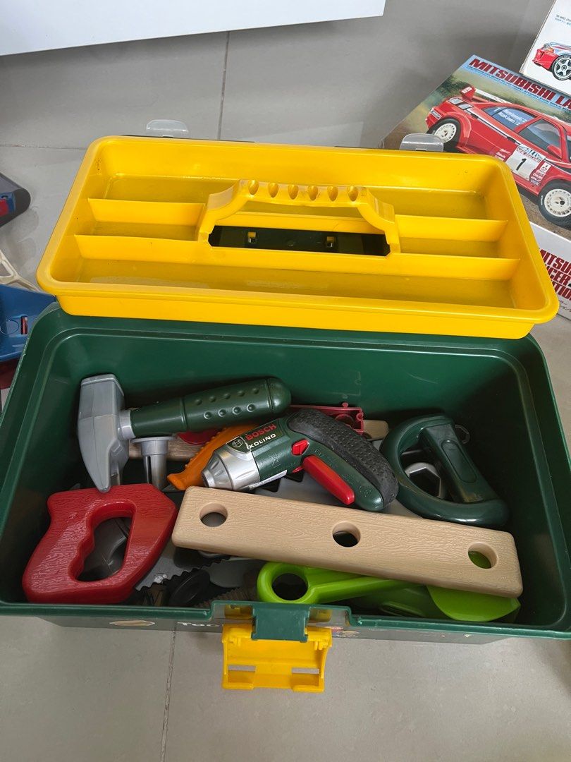 Bosch toy tool box, Hobbies & Toys, Toys & Games on Carousell