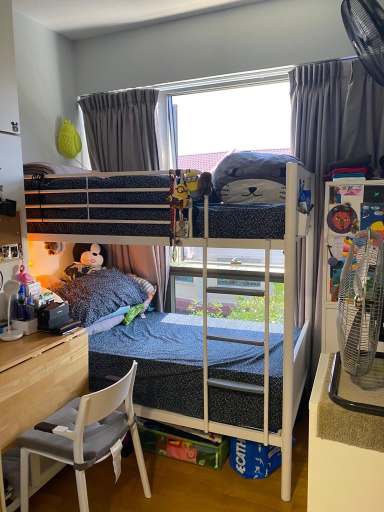 Bunk Bed plus 2 mattresses, Furniture & Home Living, Furniture, Bed Frames & Mattresses on Carousell