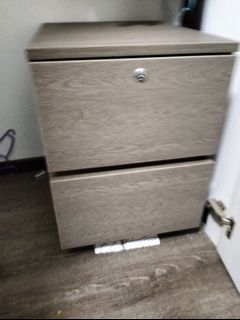 Cabinet with wheels