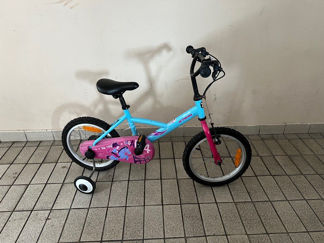 Decathlon BTWIN Kids Bicycle 16 inch with removable training wheels