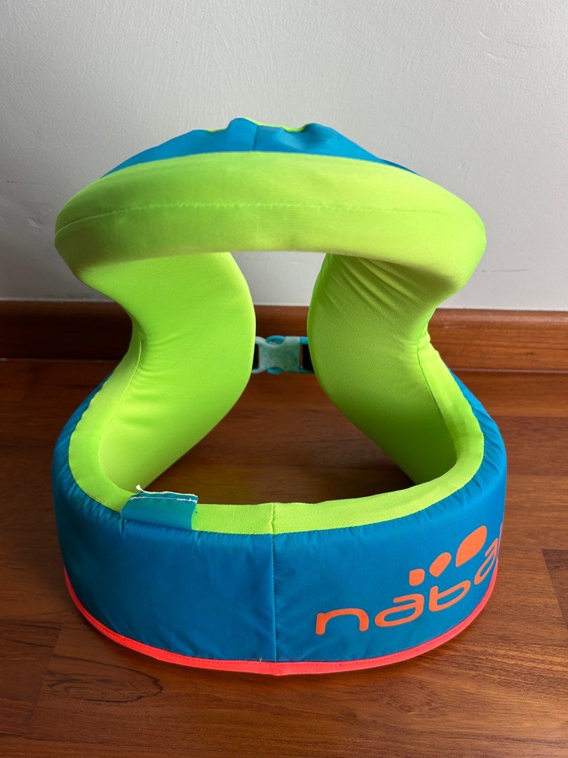 Decathlon Kids Swim Vest (2535kg size), Sports Equipment, Sports