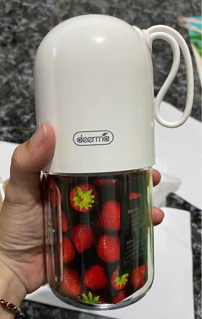 Deerma mini juice blender (DEMNU01) 300 ml on Carousell