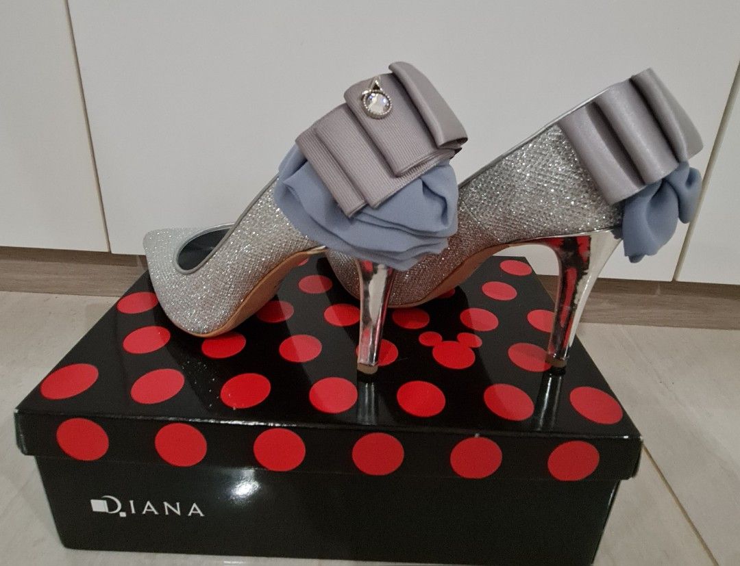 Diana Disney Cinderella Sparkly Heels