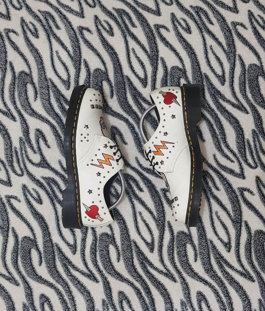 DR MARTENS 1461. ROCK AND ROLL STUDDED Men s Fashion Footwear