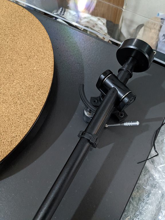 Edwards Audio Apprentice Turntable, brandnew with cartridge, Audio