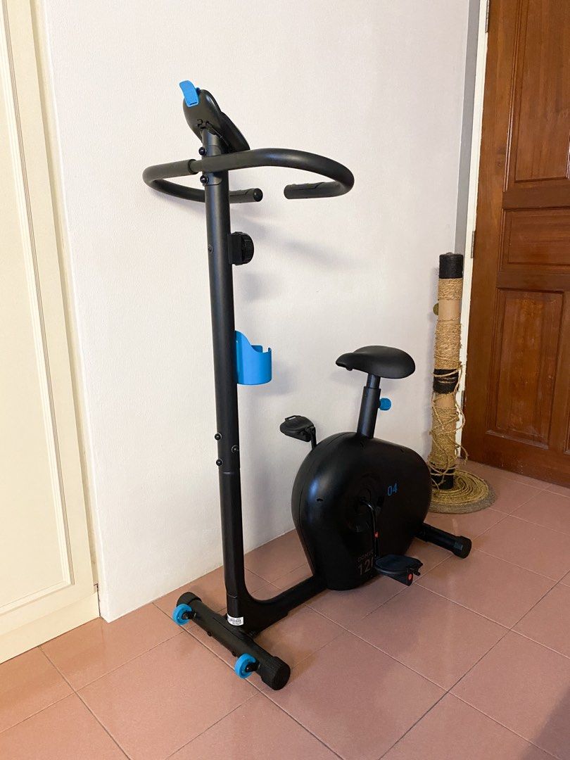 Decathlon Exercise Bike , Sports Equipment, Exercise & Fitness, Cardio