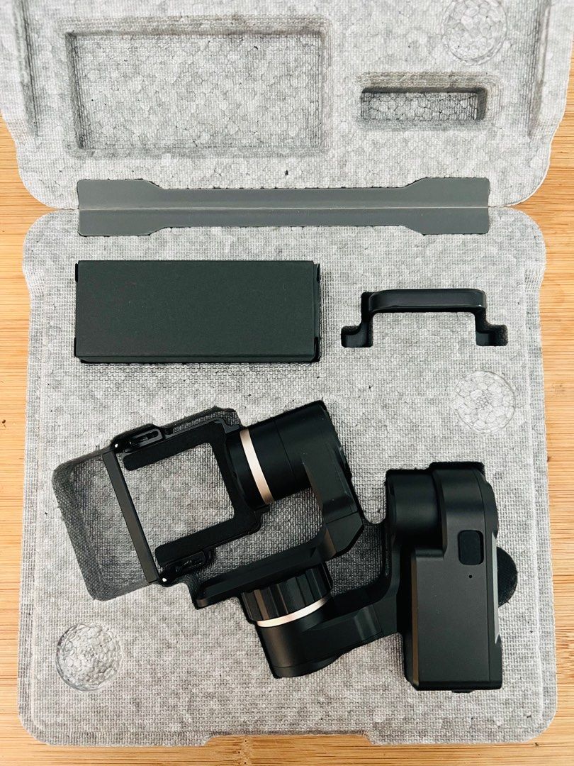 Feiyutech WG2X wearable gimbal, Photography, Photography Accessories