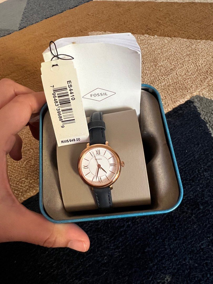 Fossil Women s Fashion Watches Accessories Watches on Carousell