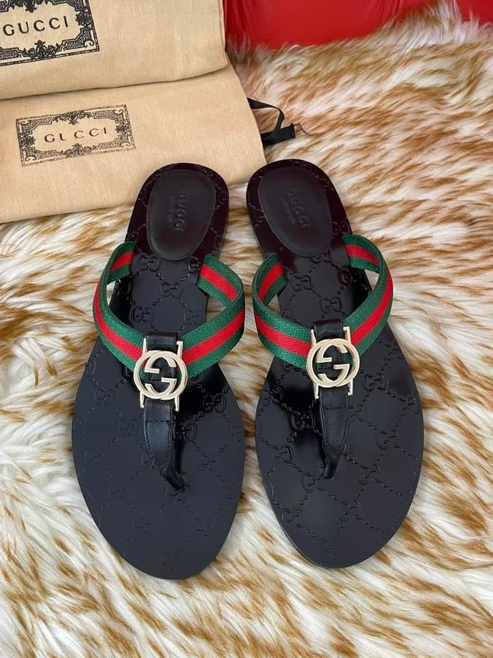 Gucci gg thong sandals discount