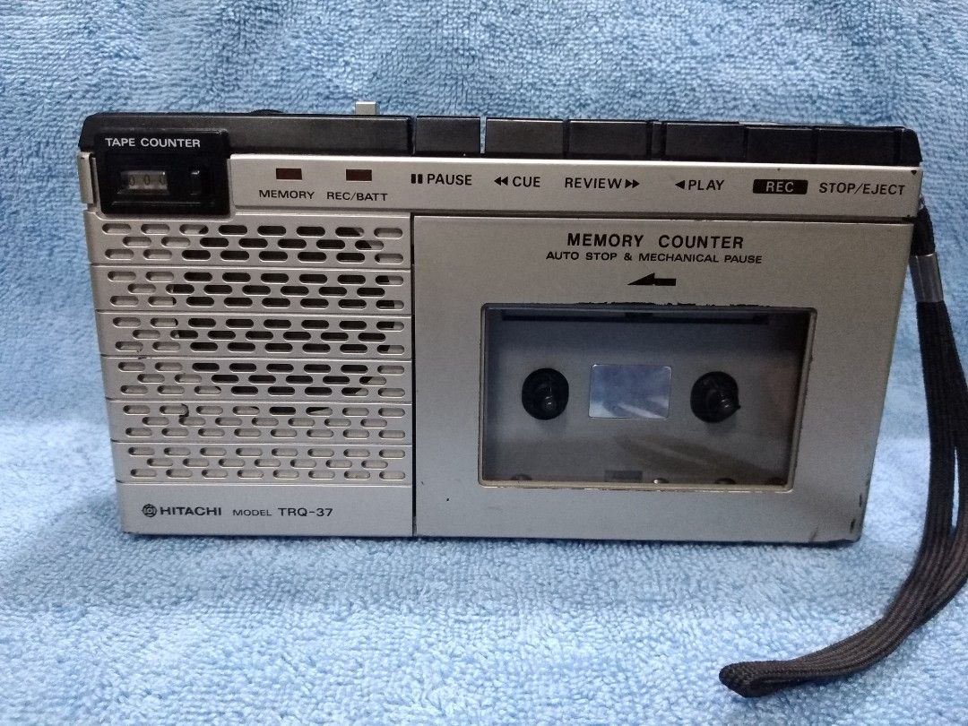 Hitachi Cassette Tape Recorder TRQ37 on Carousell