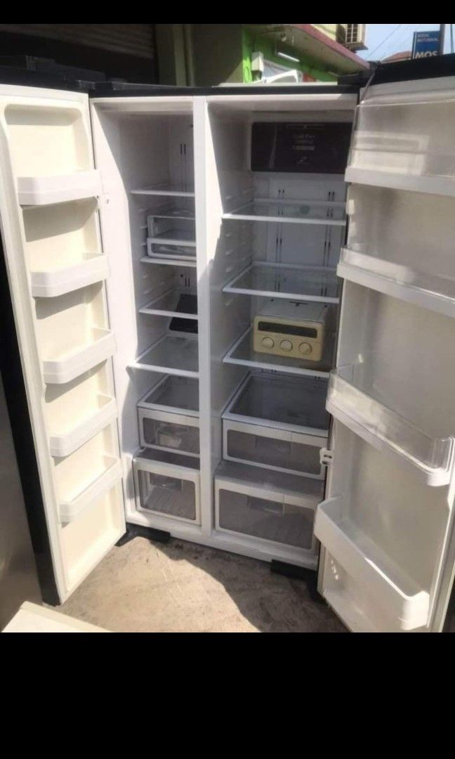 Hitachi inverter side by side refrigerator, TV & Home Appliances, Kitchen Appliances