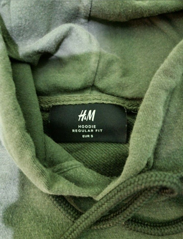 Hoodie H&M Olive (Heavily Used) on Carousell