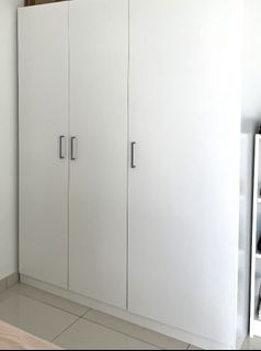 (Category: ) located in . Submitted by ladyexpat (Listing ID 1229821015, Image 1). Description: .