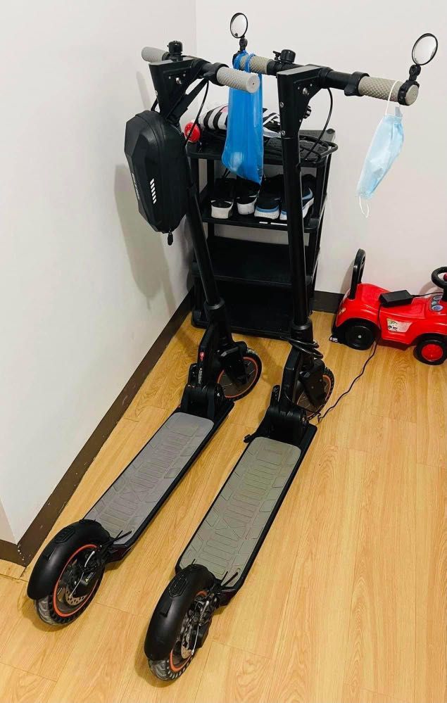 Lenovo M2 Electric Scooter, Sports Equipment, Sports & Games, Skates