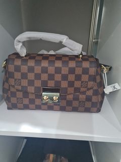 (Category: ) located in . Submitted by designerfashion.sydney (Listing ID 1229747735, Image 1). Description: .