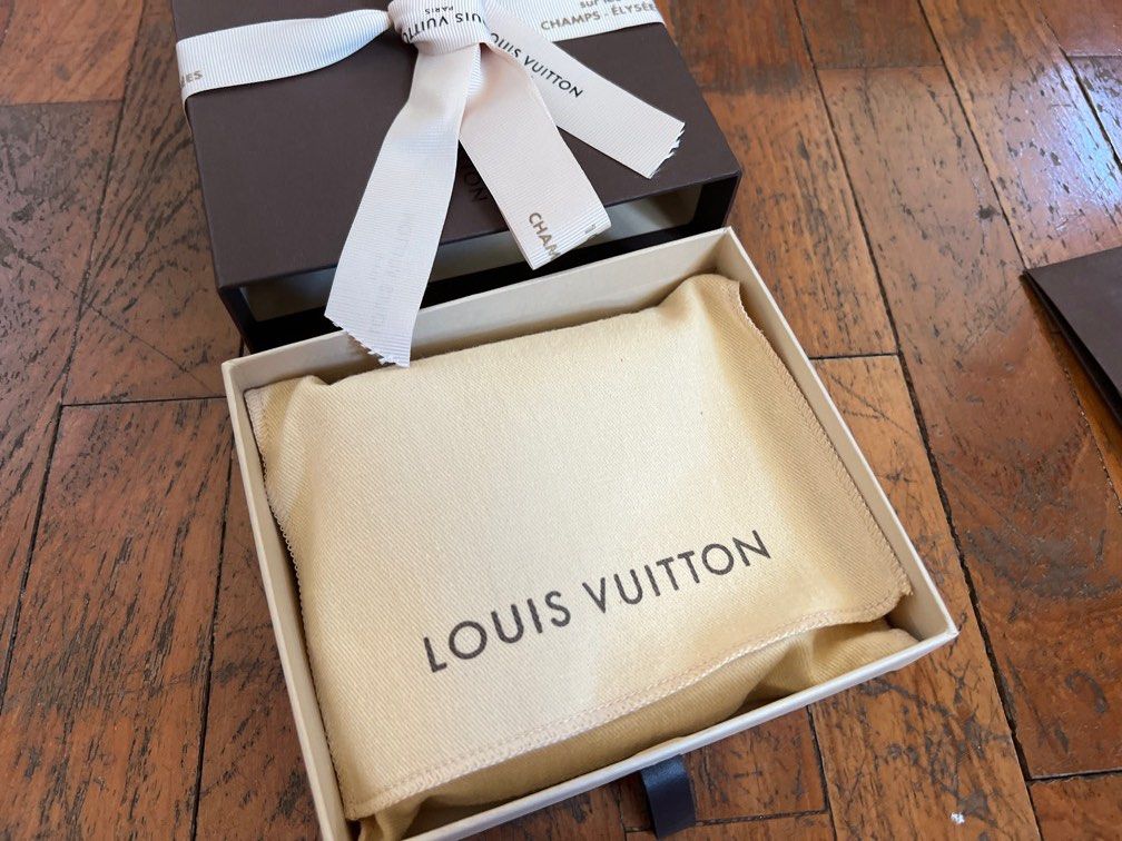 Louis Vuitton EPI 2021-22FW Multiple wallet (M61825, M60662)【2023】
