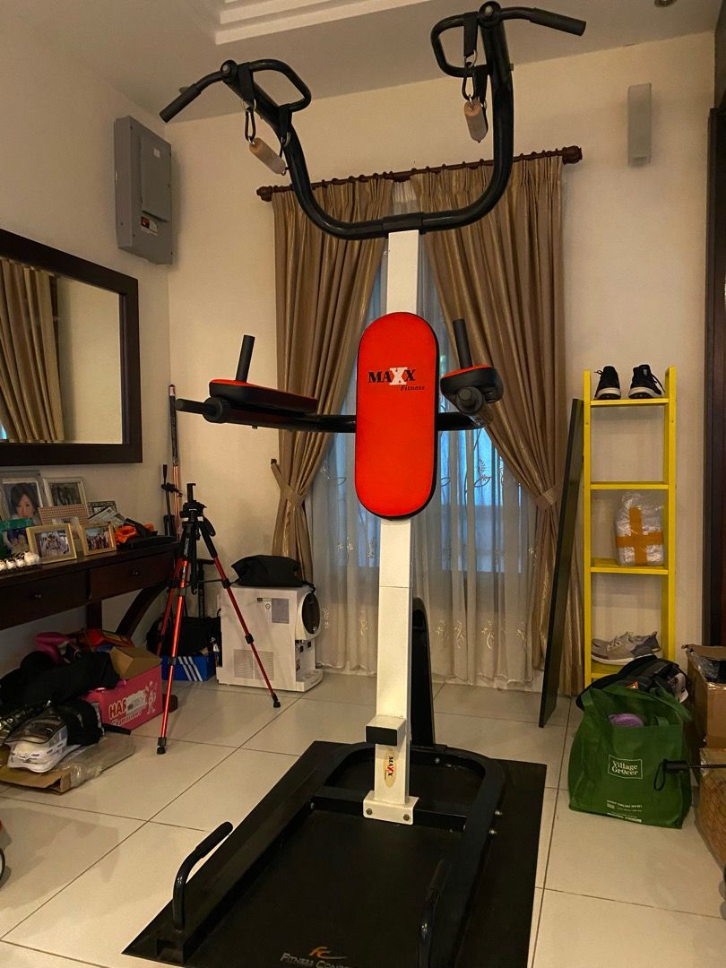 Maxx Fitness Power Tower, Sports Equipment, Exercise & Fitness, Cardio & Fitness Machines on