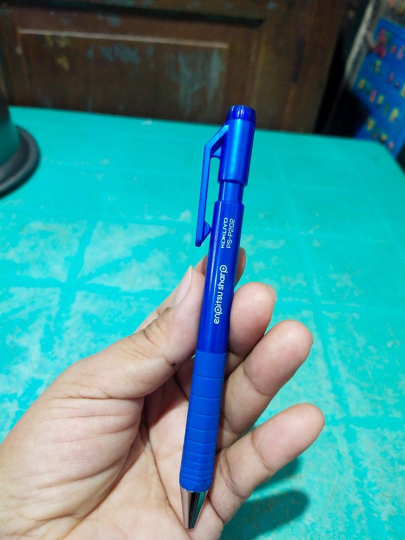 Mechanical Pen Enpitsu 0.7, Hobbies & Toys, Stationary & Craft
