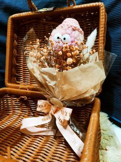 Mini baby's breath dried flowers bouquet, in Peach & Turquoise color, with crochet, birthday, anniversary, graduation bouquet