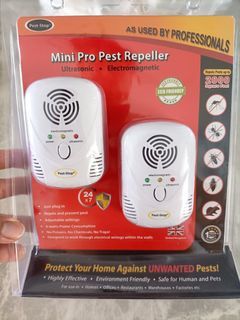Mini pro pest repellent