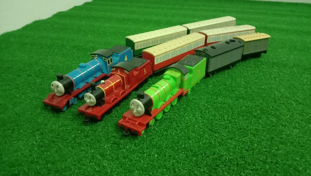 Bandai shop thomas trains