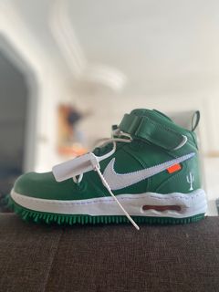 (Category: ) located in . Submitted by jjs_sneakers (Listing ID 1229127707, Image 1). Description: .