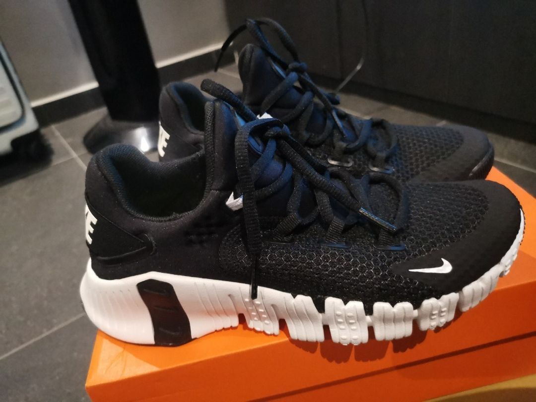 Free metcon nike on sale
