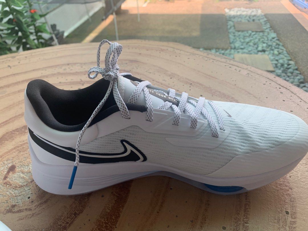 nike golf shoe drops