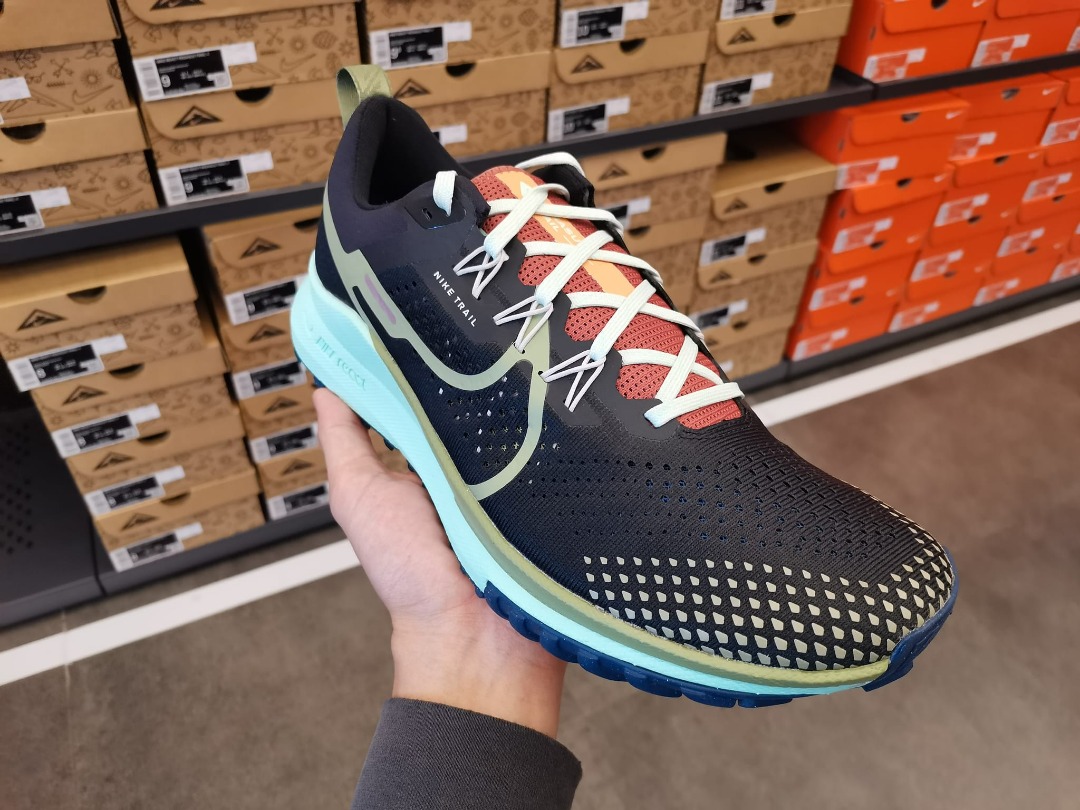 Nike Pegasus Trail 4 Mint Men's Size 7US - 14US, Men's Fashion, Footwear,  Sneakers on Carousell