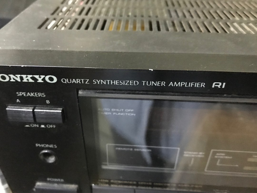 ONKYO Tuner Amplifier R1, 音響器材, Soundbar、揚聲器、藍牙喇叭、耳擴 - Carousell