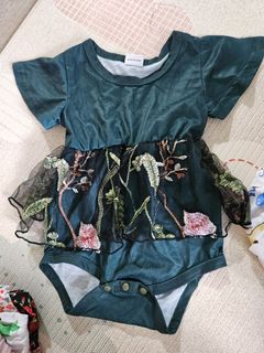 (Category: ) located in . Submitted by FancyOnesie (Listing ID 1229698585, Image 1). Description: .