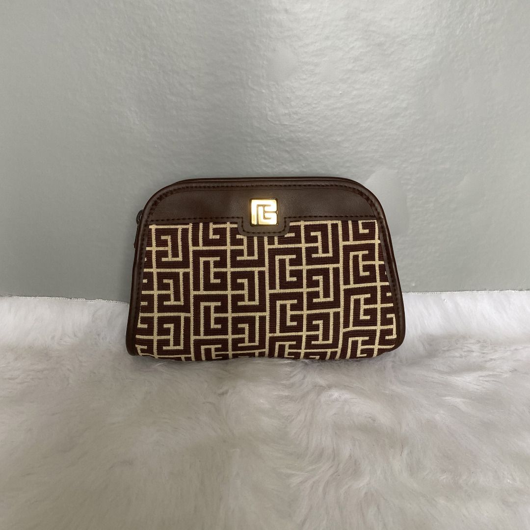 Pierre balmain clutch outlet
