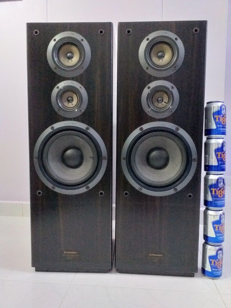 Pioneer floor speaker, Audio, Soundbars, Speakers Amplifiers on