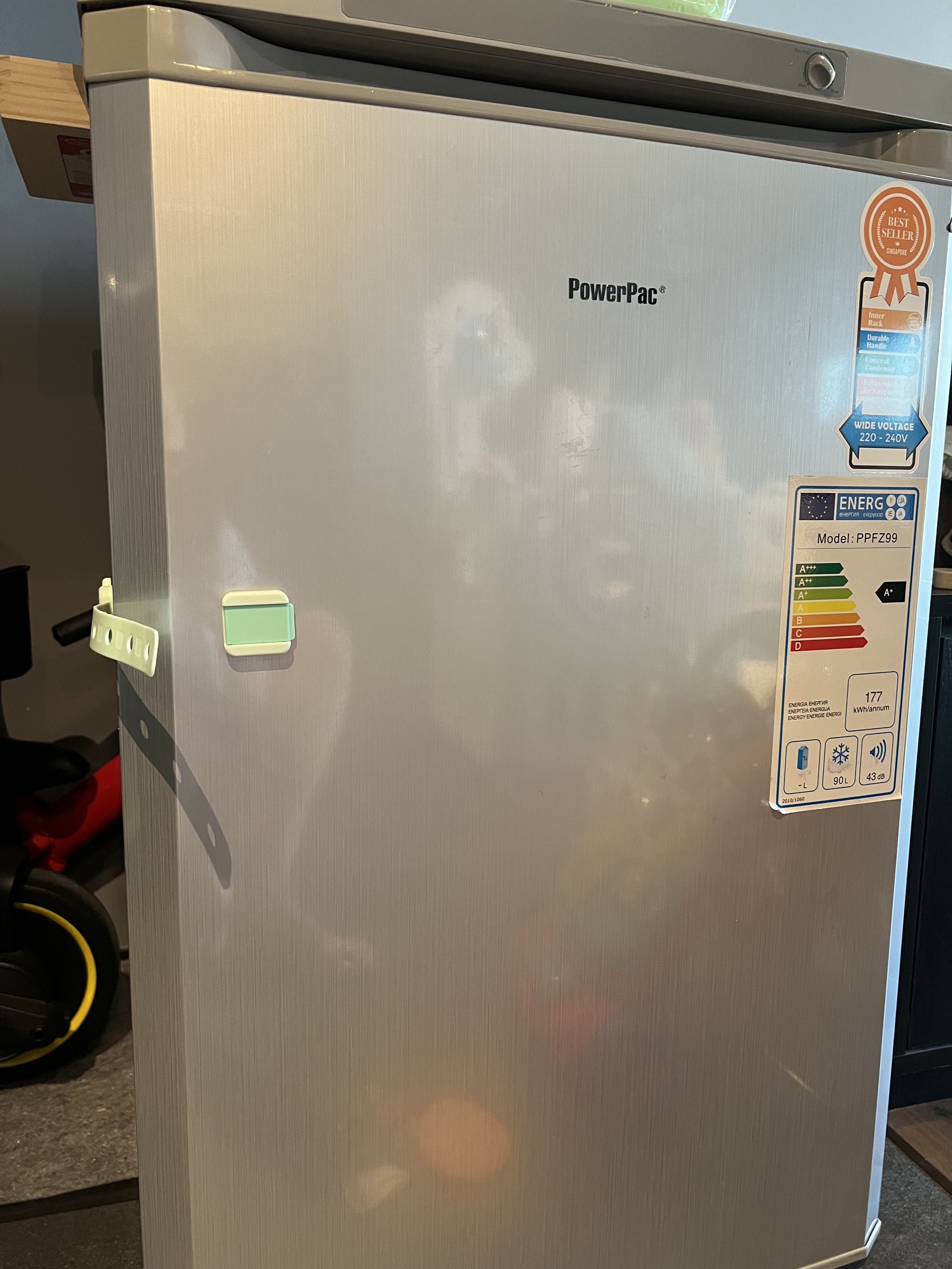 PowerPac upright freezer with drawers 90L, TV & Home Appliances